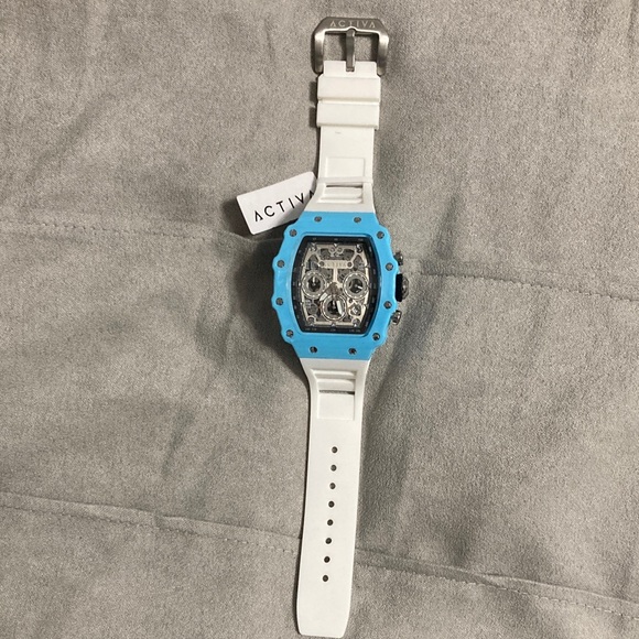 Activa X
Invicta Men's Watch w/ Skleton Dial - 44.3mm, White ACW2305-016 - Picture 6 of 6